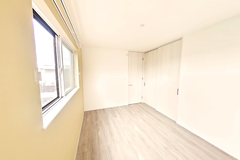 印西市草深　5LDK戸建 洋室