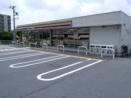 千葉県佐倉市西ユーカリが丘５丁目 ﾐﾆｽﾄｯﾌﾟ 西ﾕｰｶﾘが丘5丁目店