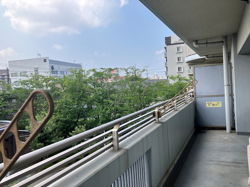 パストラルハイム佐倉志津壱番館 現地写真（バルコニー）