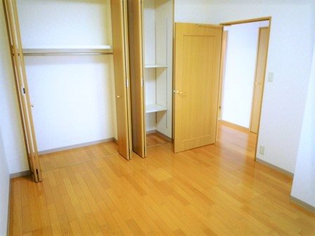アネシス・ユーカリが丘  洋室