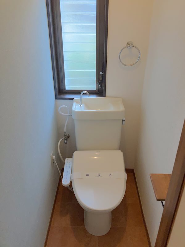 佐倉市江原台2丁目　中古戸建 内観写真（トイレ）