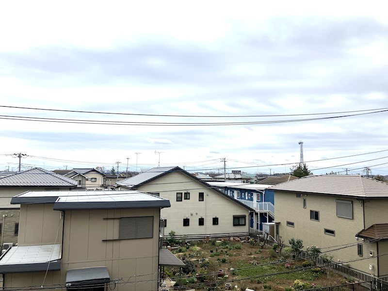 マリーナーガーデン土浦 バルコニーからは低層住宅が広がっています