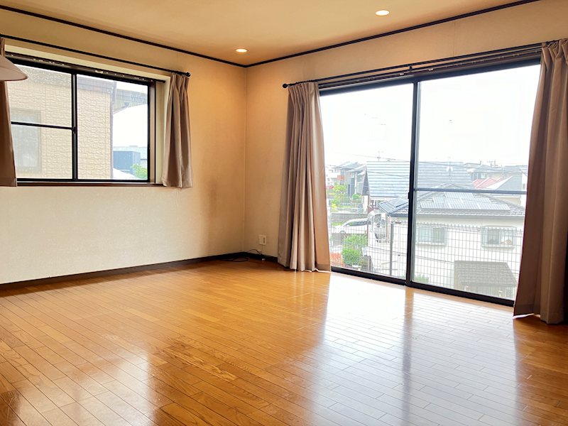 成田市並木町　見晴らしの良い平成12年築戸建 内観写真（リビング）