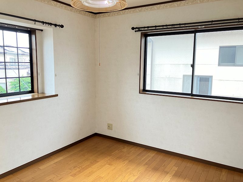 成田市並木町　見晴らしの良い平成12年築戸建 内観写真（リビング以外の居室）