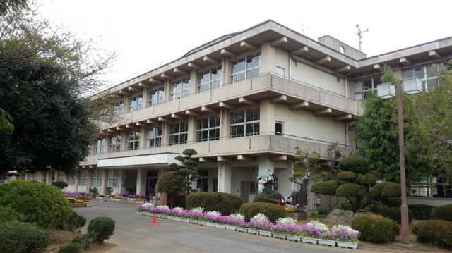 グリーンコーポ中台2号棟　102平米、ゆったり４LDKマンション 成田市立中台小学校