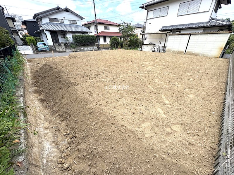 佐倉市ユーカリが丘2丁目　南６M公道　建築条件なし売地　更地済 建築条件なし