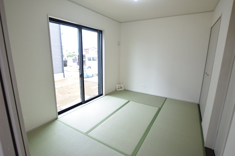 富里市七栄　全29棟の新築分譲　4号棟 内観写真（リビング以外の居室）