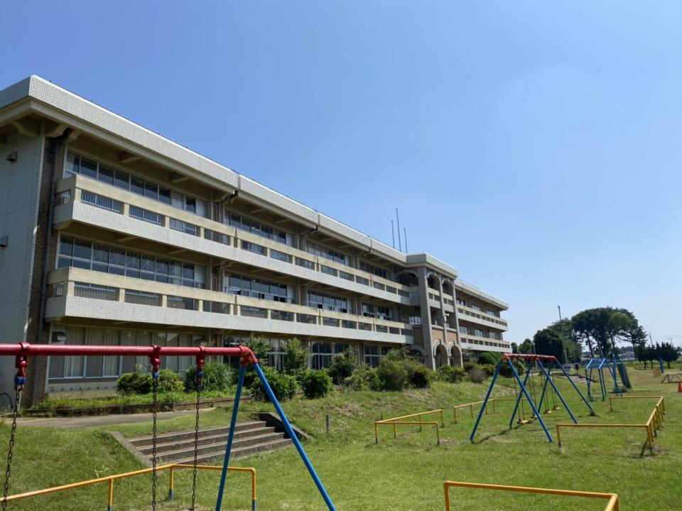 富里市七栄　全29棟の新築分譲　14号棟 富里市立富里小学校