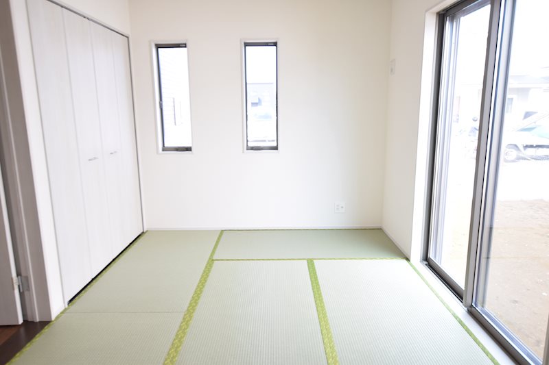 富里市七栄　全29棟の新築分譲　18号棟 内観写真（リビング以外の居室）