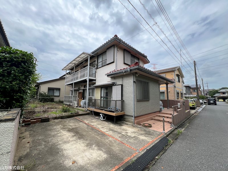 ユーカリが丘1丁目 公園隣接の戸建 全居室南向き