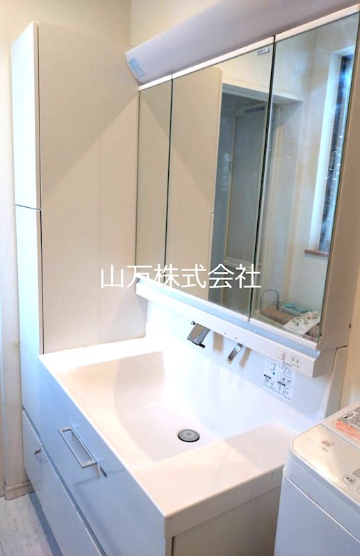 佐倉市西ユーカリが丘1丁目　住友林業施工の一戸建 洗面台