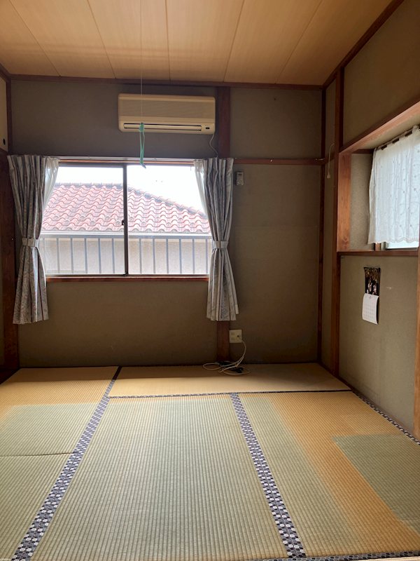 佐倉市ユーカリが丘1丁目　敷地面積60坪超の一戸建 2階和室