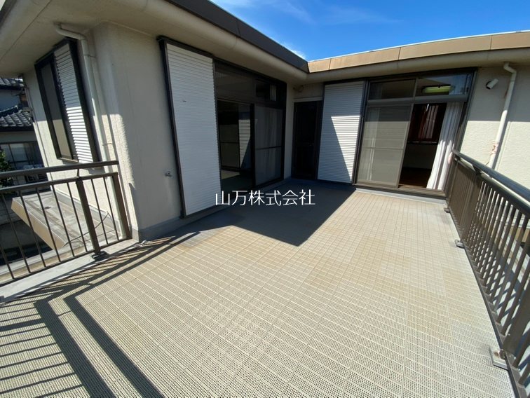 佐倉市上志津 土地57坪付ヘーベルハウス施工中古戸建 バルコニーには水栓付！様々な用途が叶うスペースです。