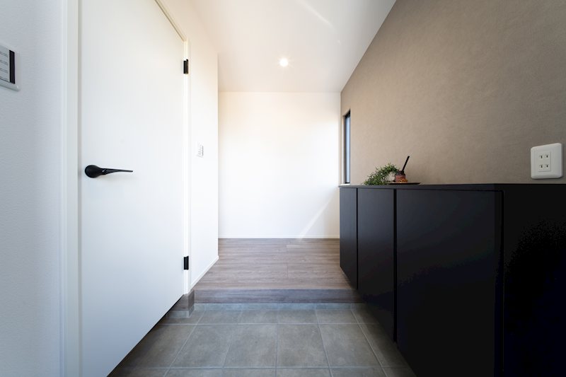 新築戸建　BeauGarden富里葉山【全30邸】　No26 玄関