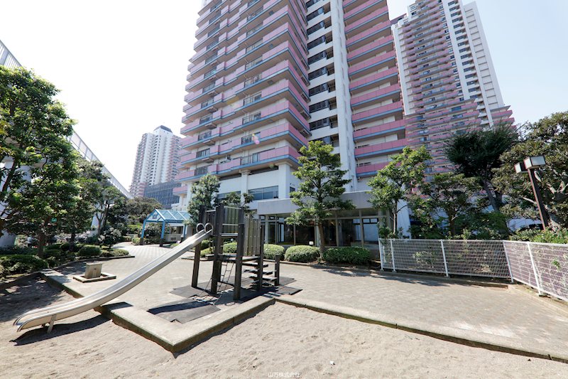 スカイプラザ・ユーカリが丘イーストタワー　高層17階住戸　東南向き　空部屋 敷地内には公園付き
