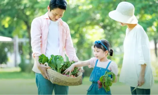Beau GARDEN MINORISTA 芝山 ユーカリが丘 家族・野菜イメージ