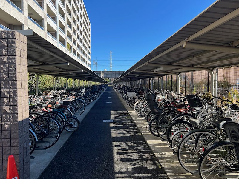 クレストシティ　アクアグランデ　サウスレジデンス 自転車置き場