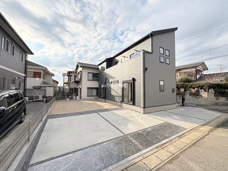 佐倉市井野　土地55坪　角地　新築戸建 威風堂々完成済