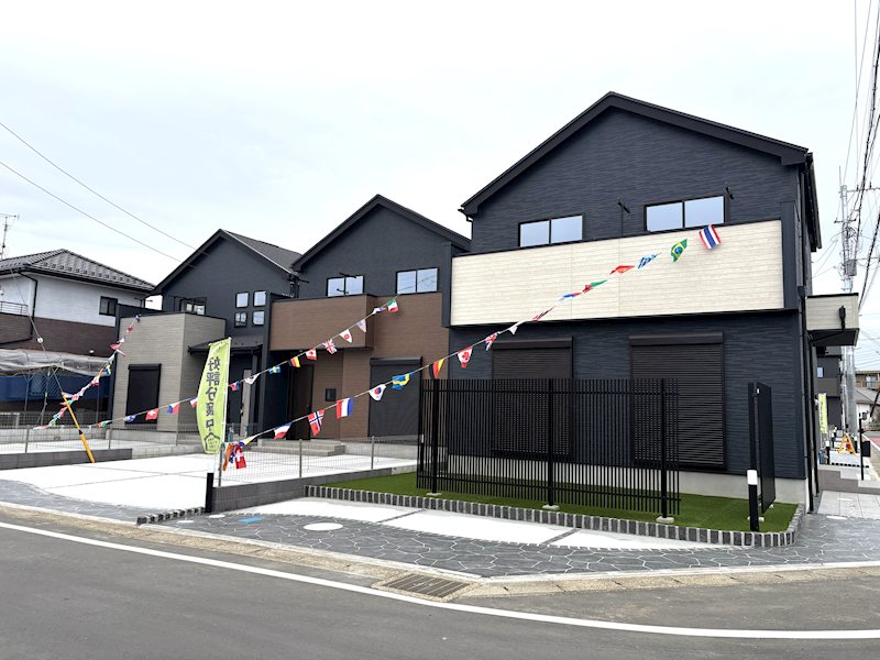 【新築戸建】富里市御料の長期優良認定住宅（全9棟）9号棟       分譲済街並み写真