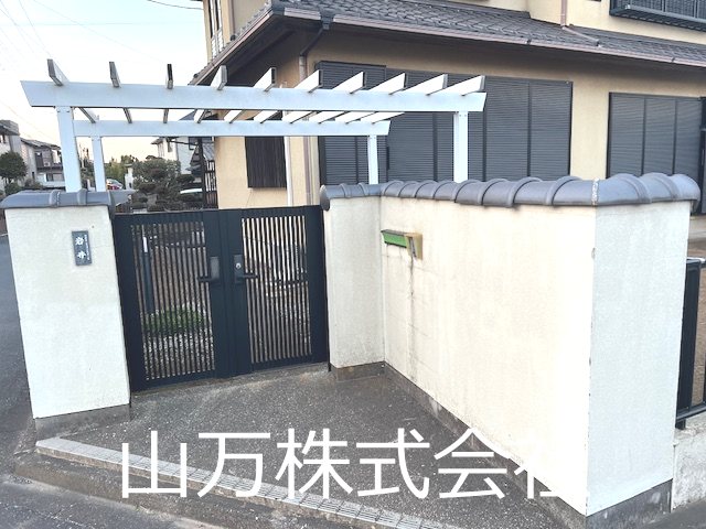 上志津売り戸建 門扉