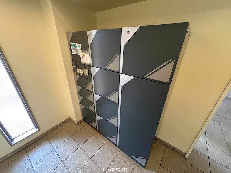 グランフォートユーカリが丘壱番館エレベータ停止階4階 宅配BOX付